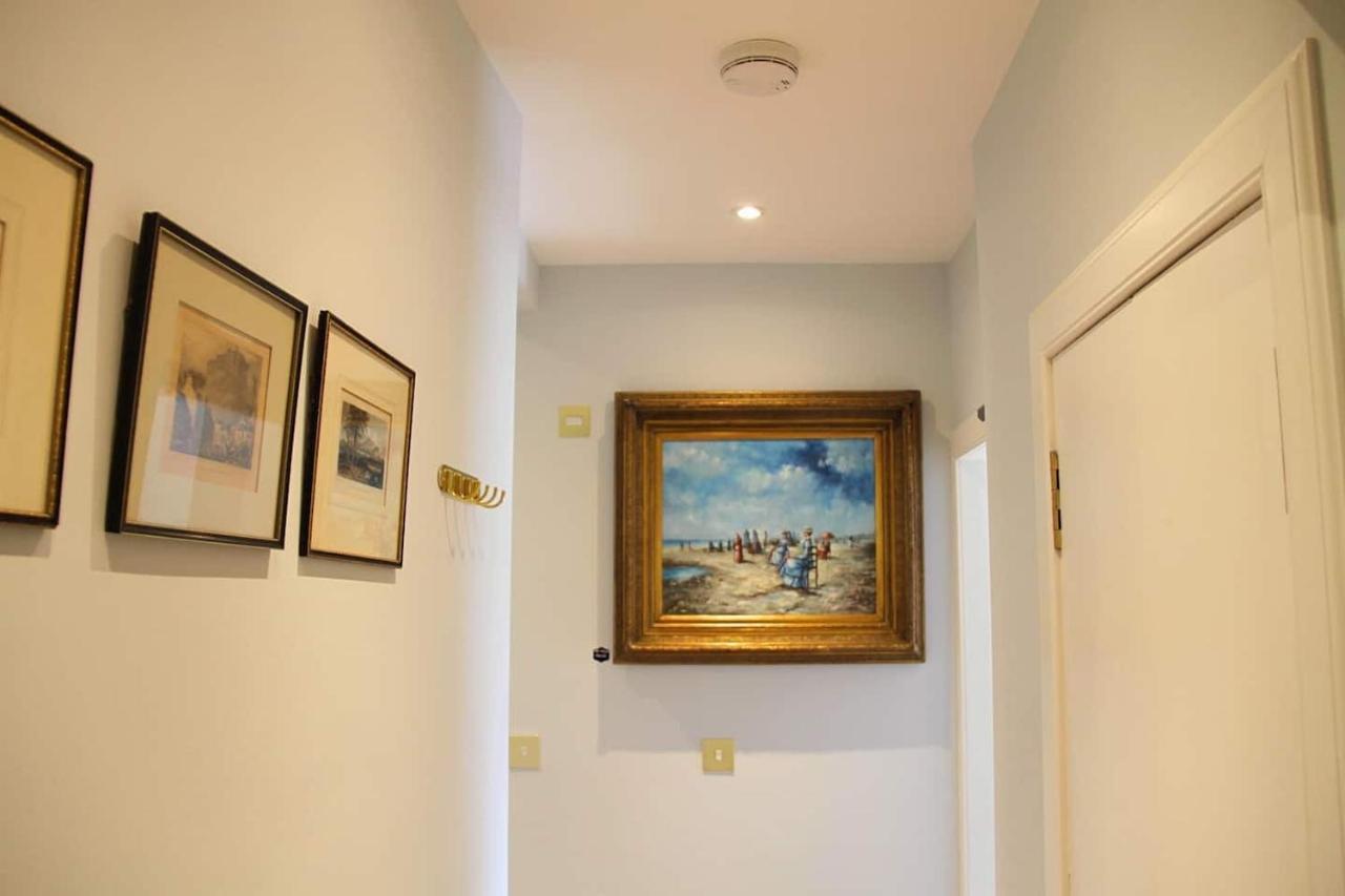 Upper Bow - Luxurious, Modern 1Br Apartment Near Castle Edimburgo Exterior foto